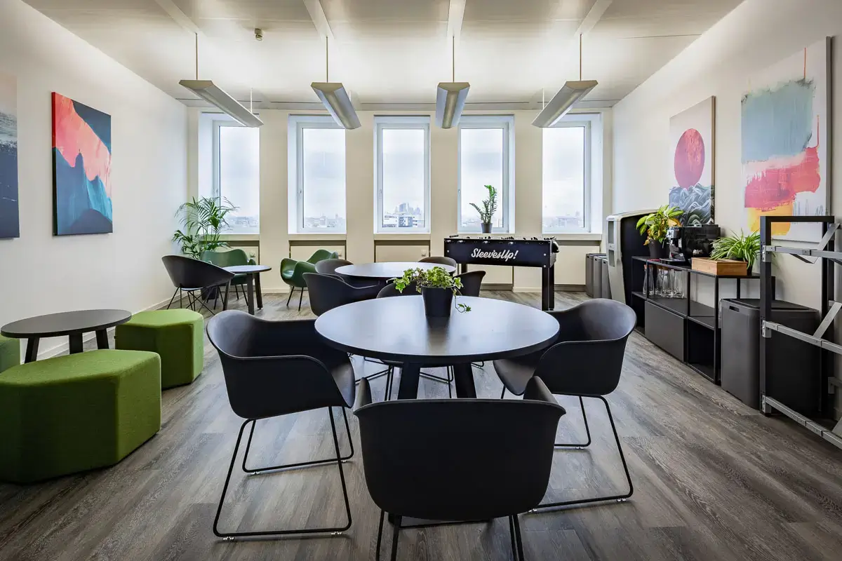 Rivvers Coworking Offenbach Marktplatz interior photo 11