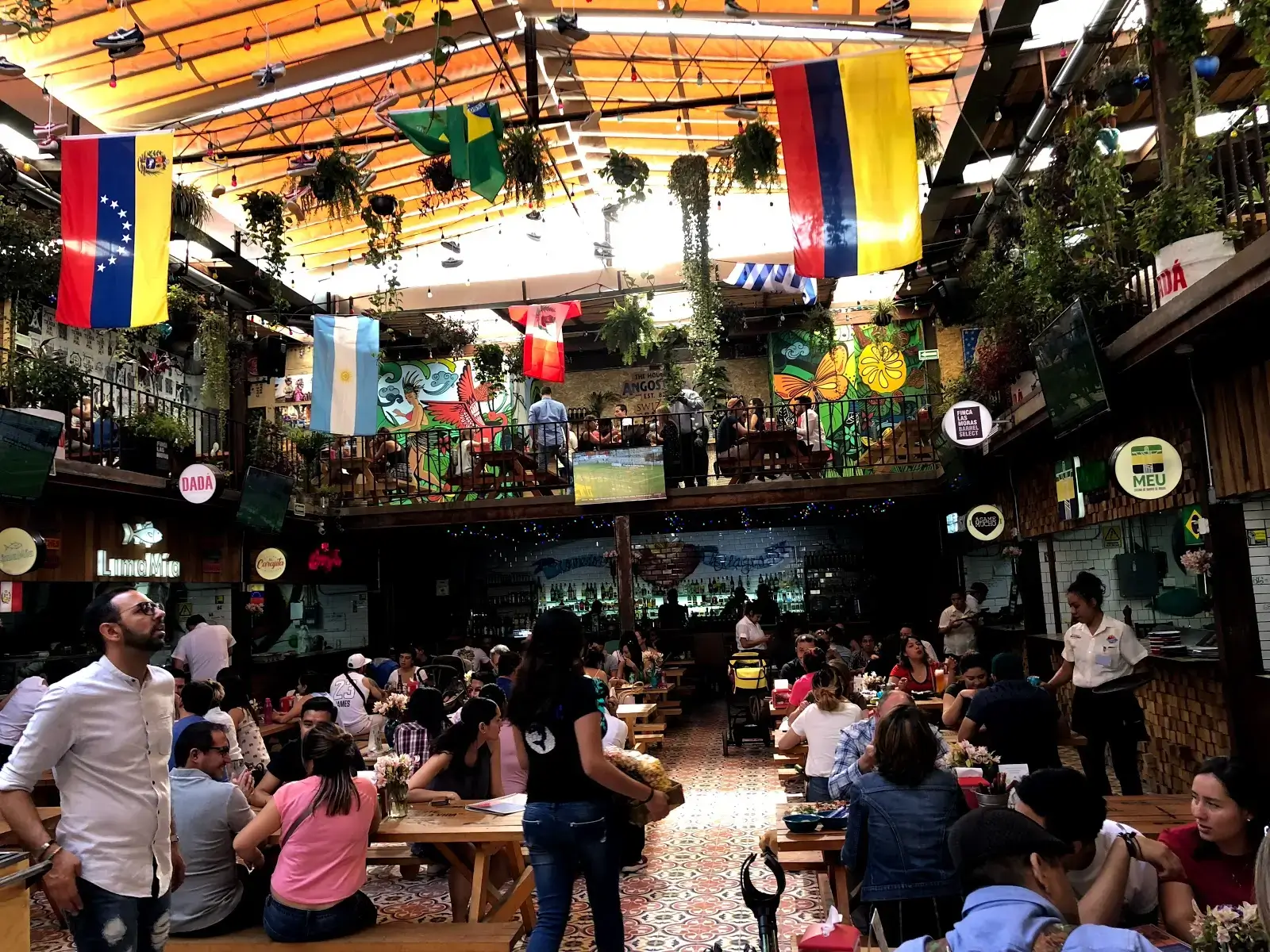 IZA Business Centers CDMX interior photo 5