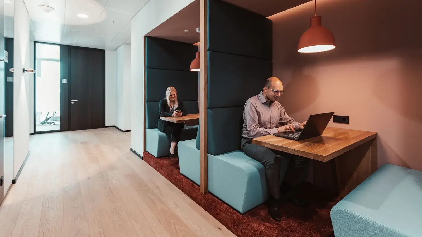 CONTORA Office Solutions · Frankfurt · Marienturm interior photo 5