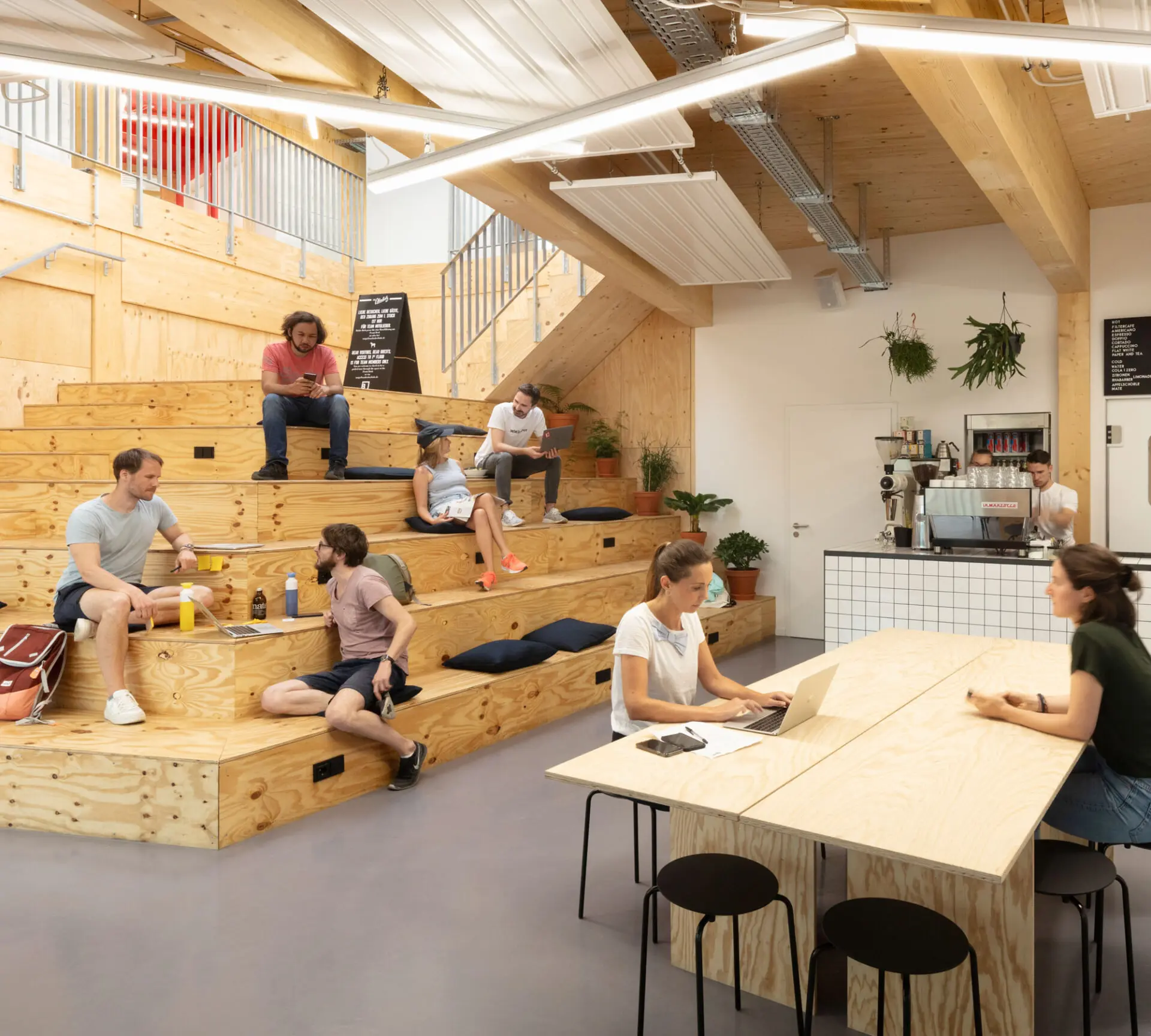 St. Oberholz | B-Part interior photo 3