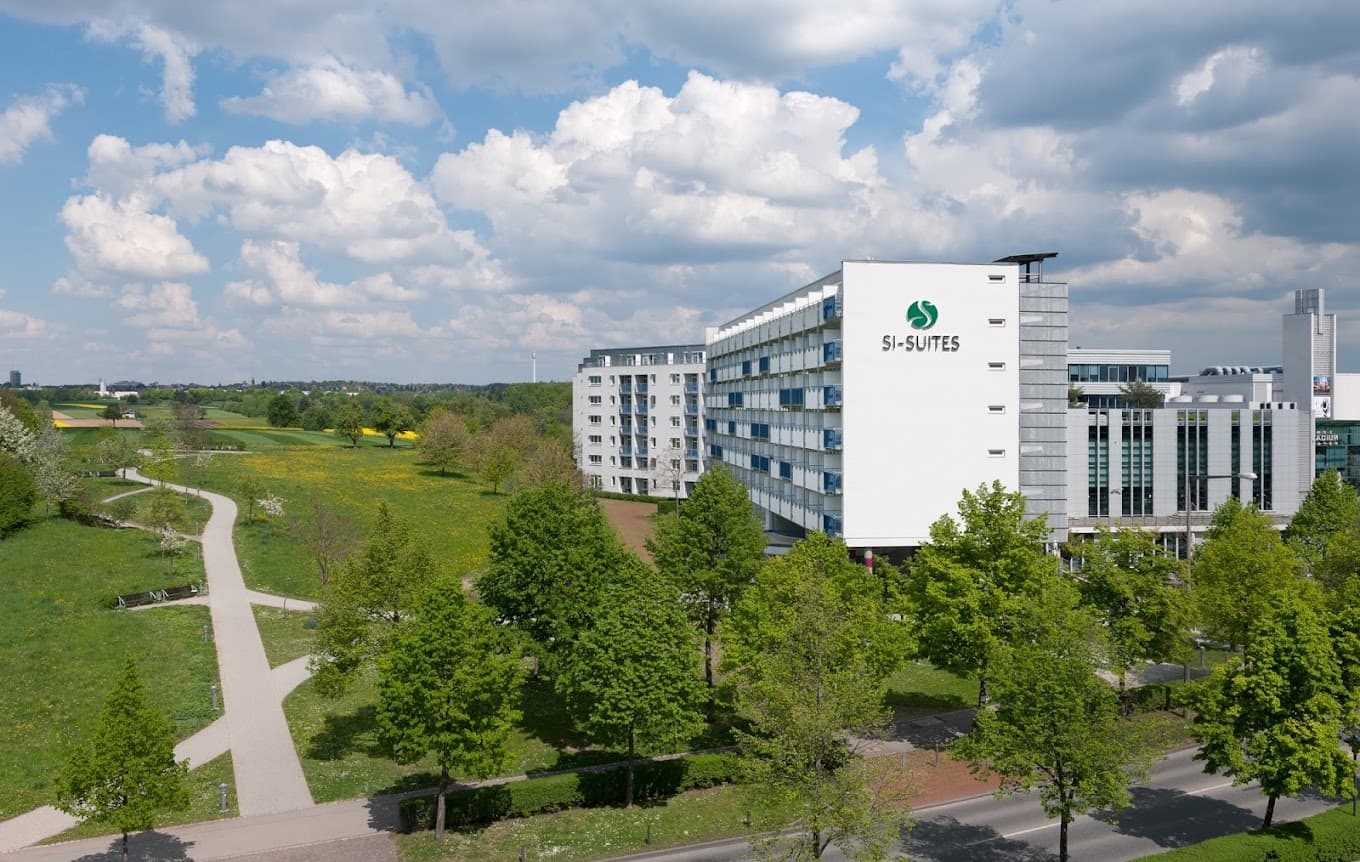 CoWorking Cafe 101 interior photo 2