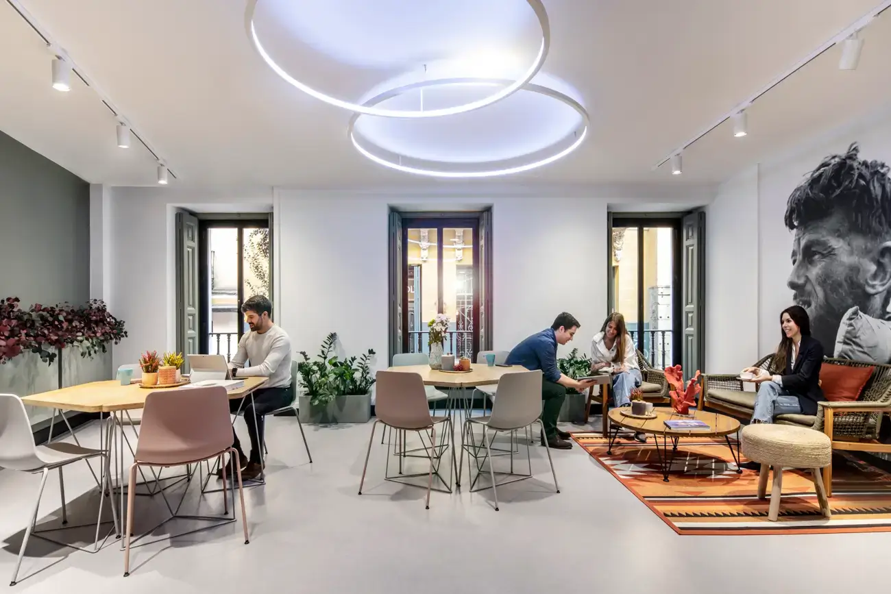 Coworking LOOM Huertas interior photo 2