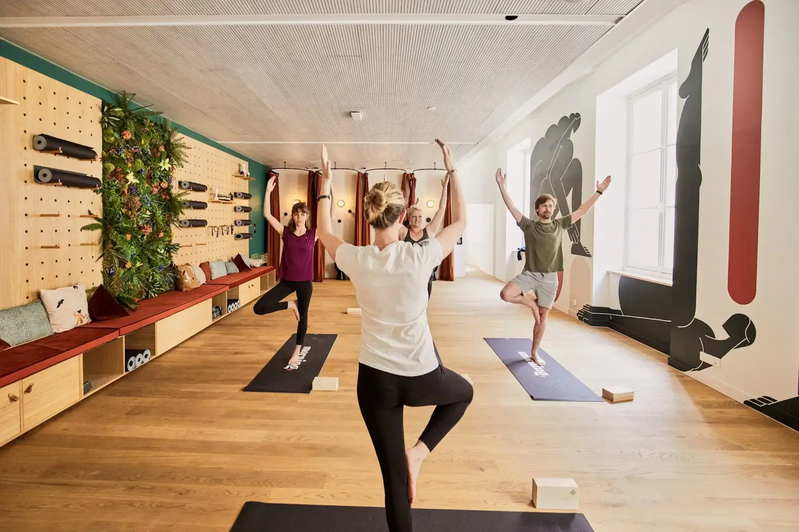 Morning, Concorde interior photo 6