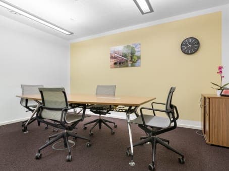 Regus Nürnberg ZeltnerEck interior photo 3