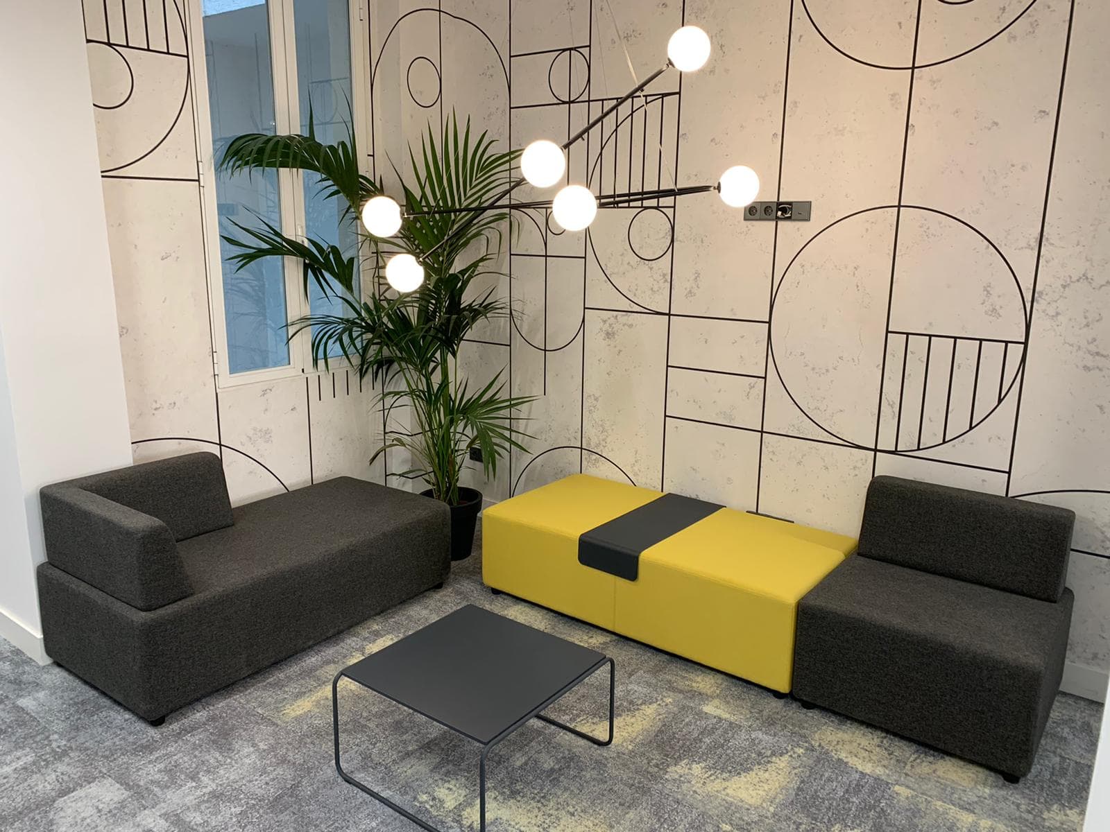 Coworking La Fábrica Cuatro Caminos interior photo 6