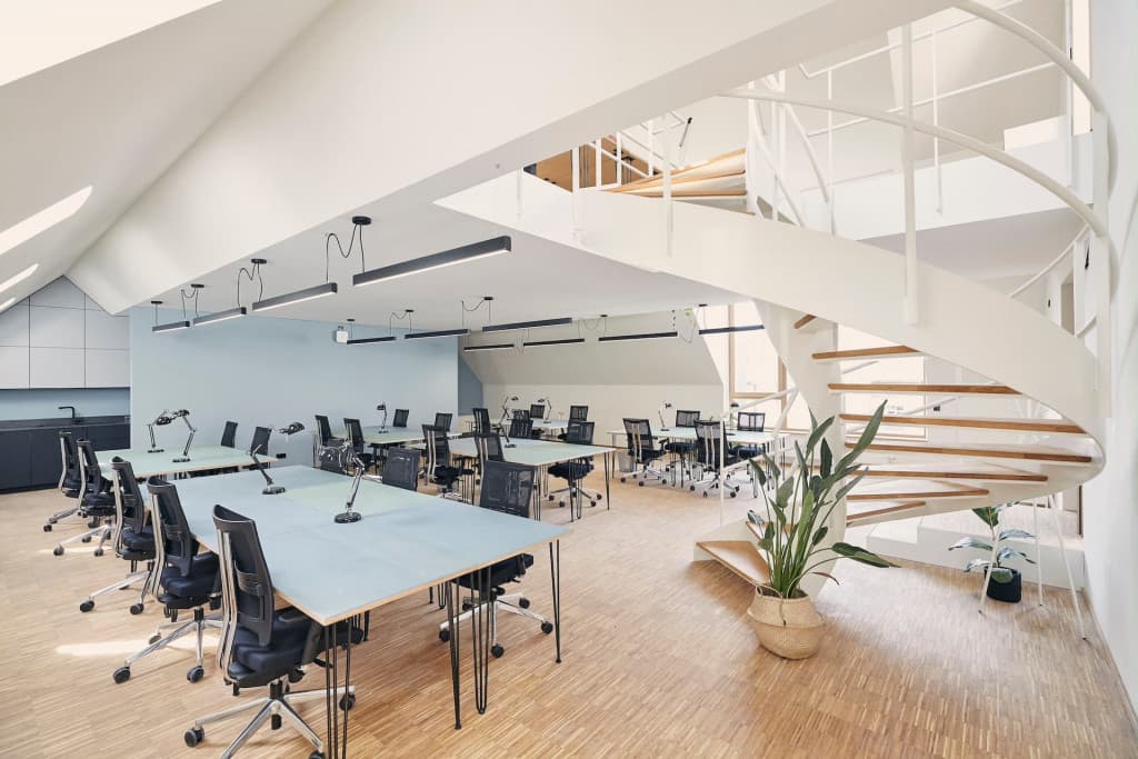 Unicorn Workspace Village interior photo 5