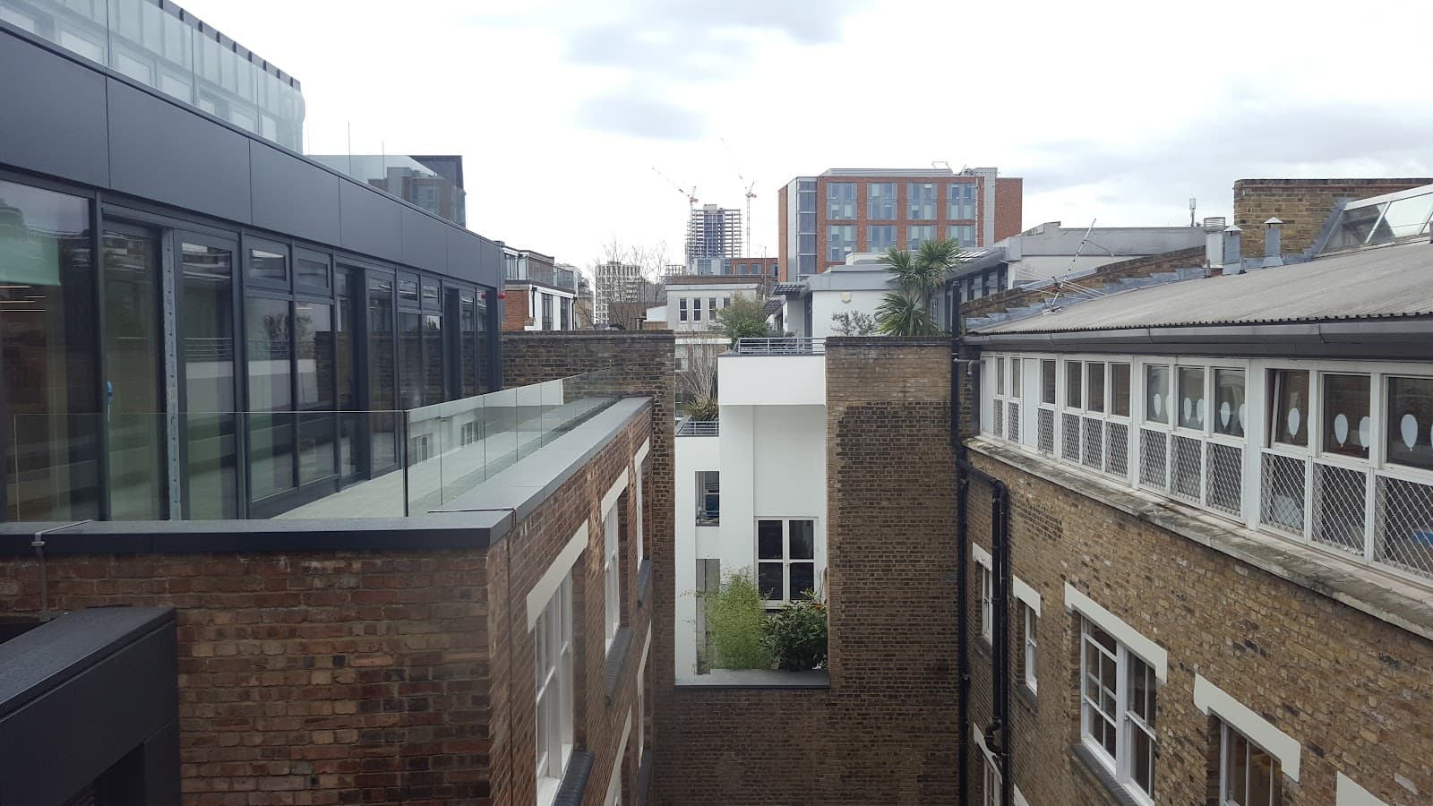 Fora - Chancery House interior photo 2