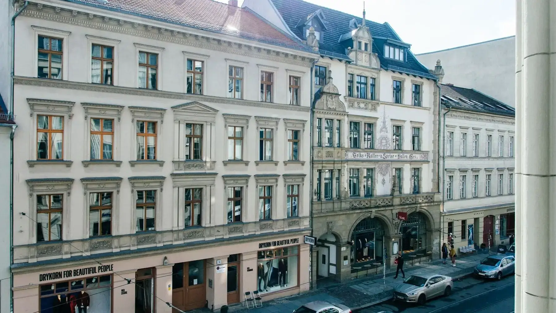 WeWork Neue Schönhauser Straße interior photo 7