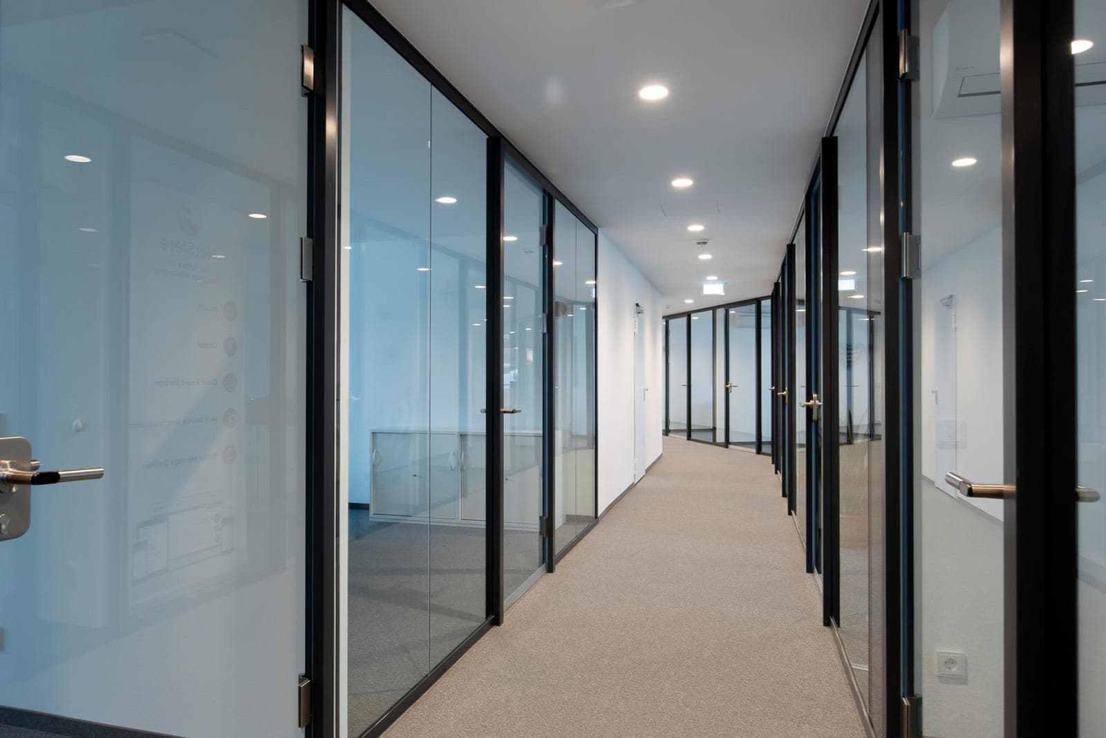 WorkRepublic Oberanger interior photo 6