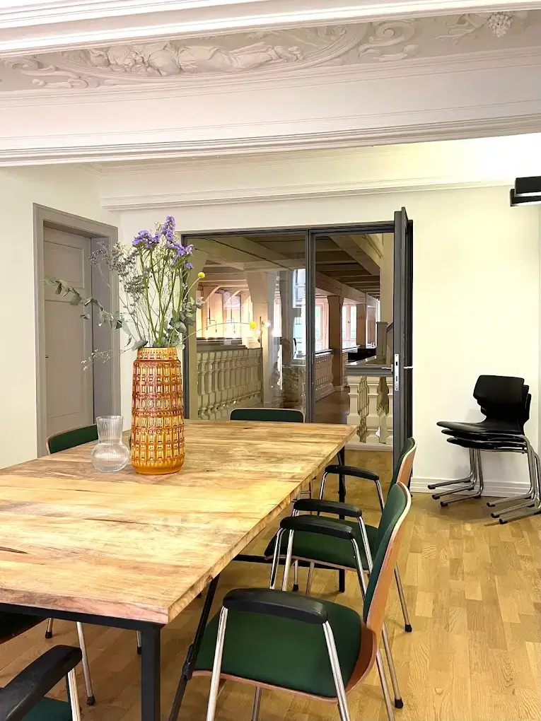 4 WALLS | Coworking | Eventlocation | Café | Store interior photo 5