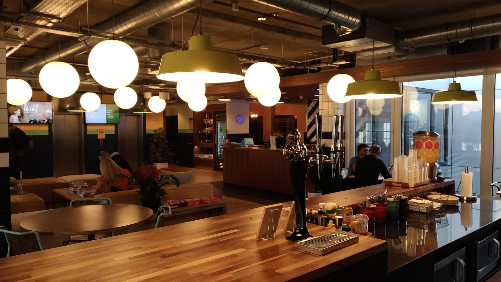 WeWork 10 York Road interior photo 7