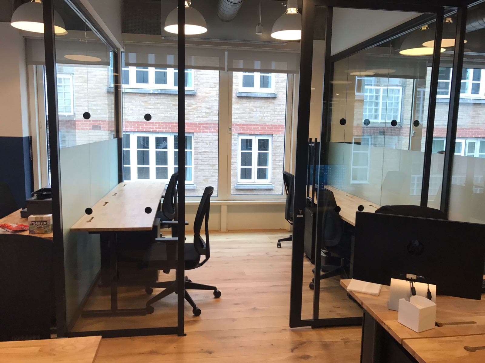 WeWork 10 York Road interior photo 9