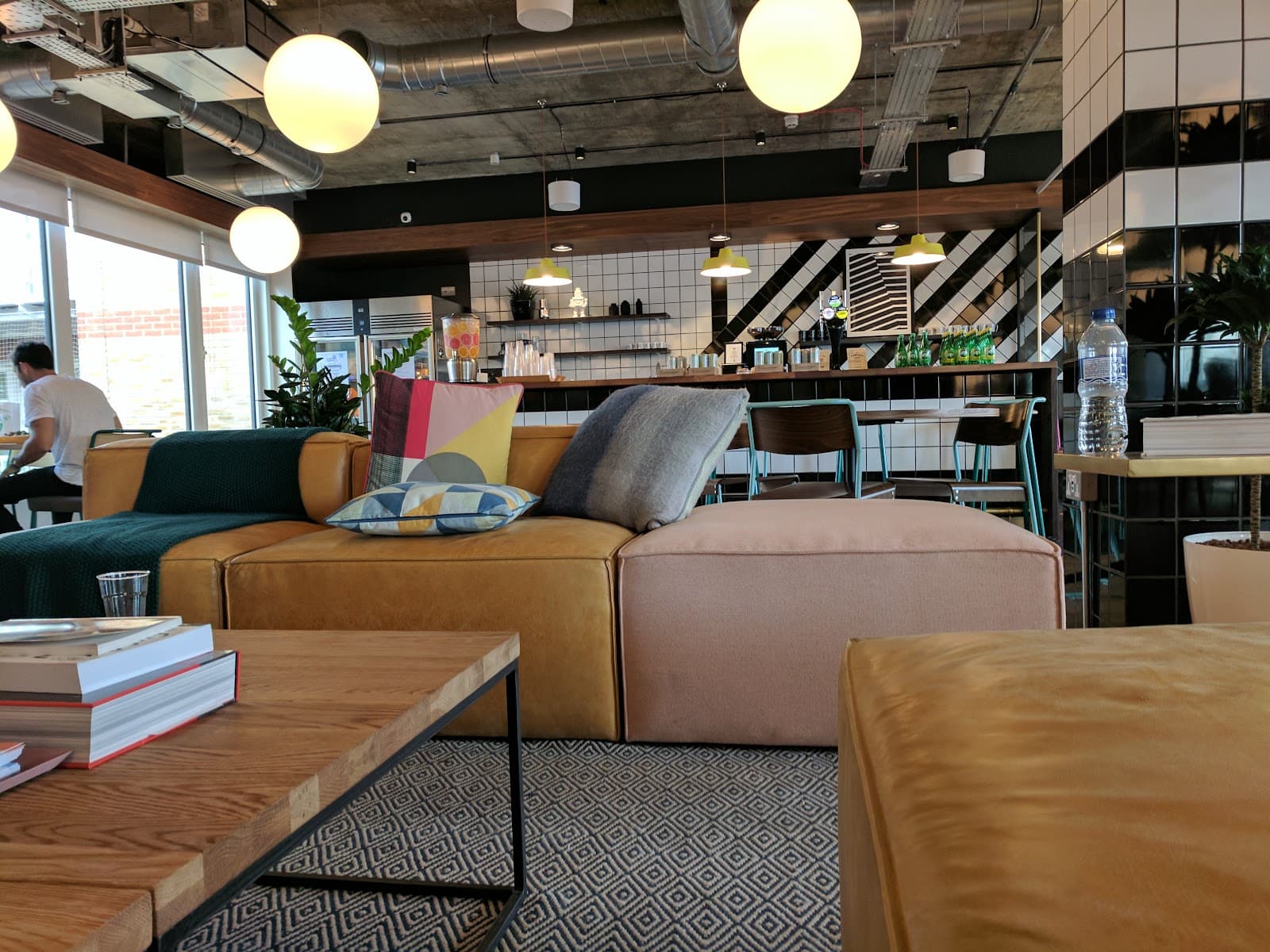 WeWork 10 York Road interior photo 10
