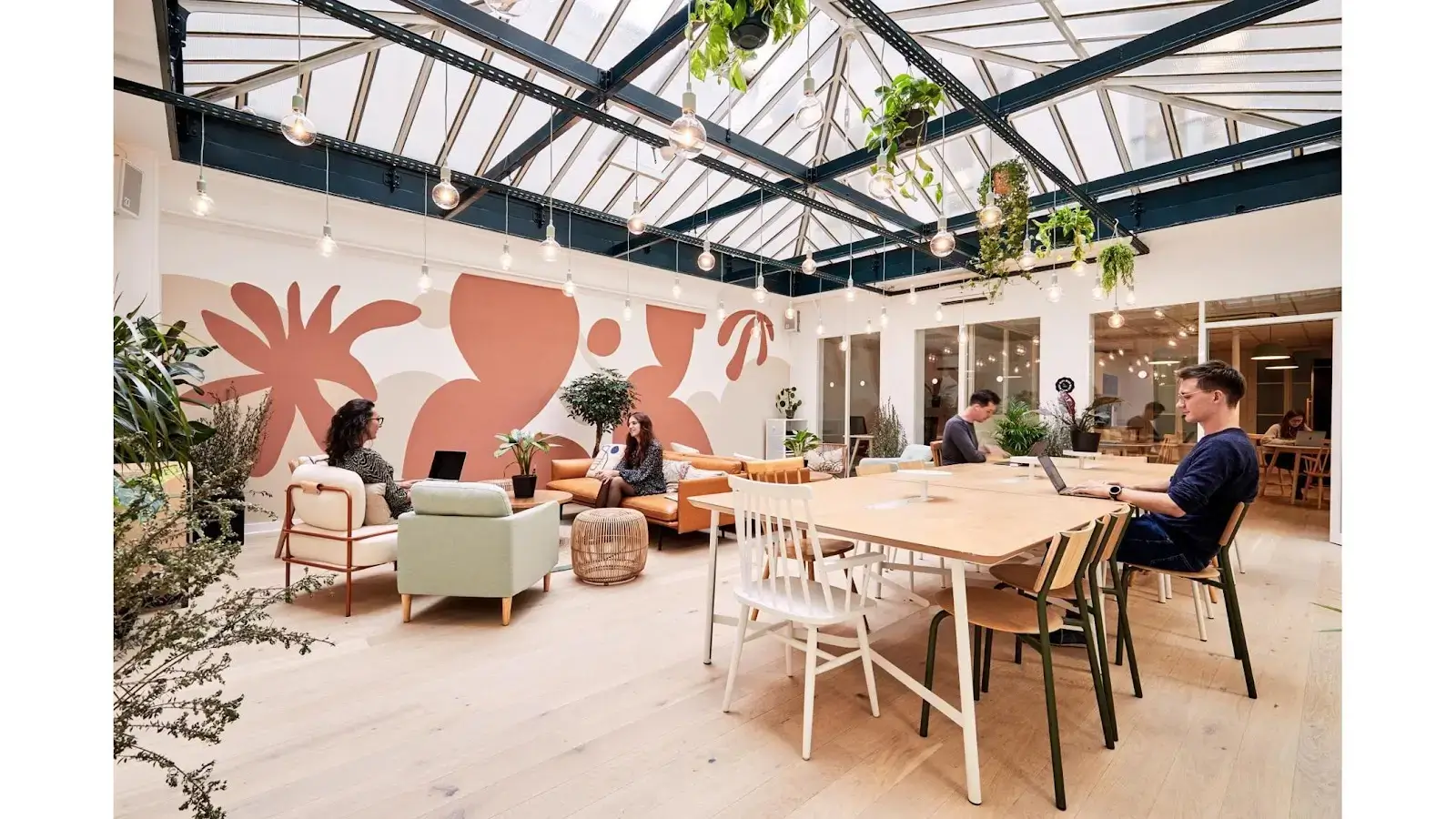 Morning, Cléry interior photo 10