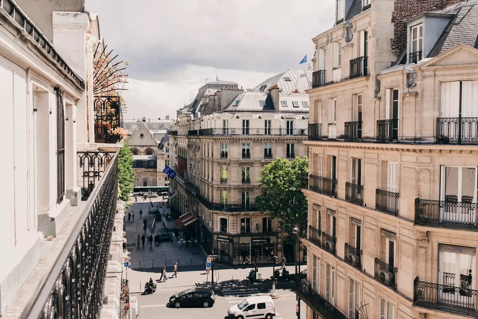 Morning, Caire interior photo 7