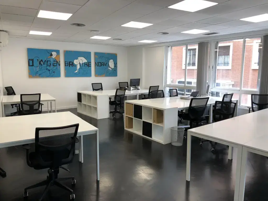 OXYGEN WORKSPACE interior photo 4