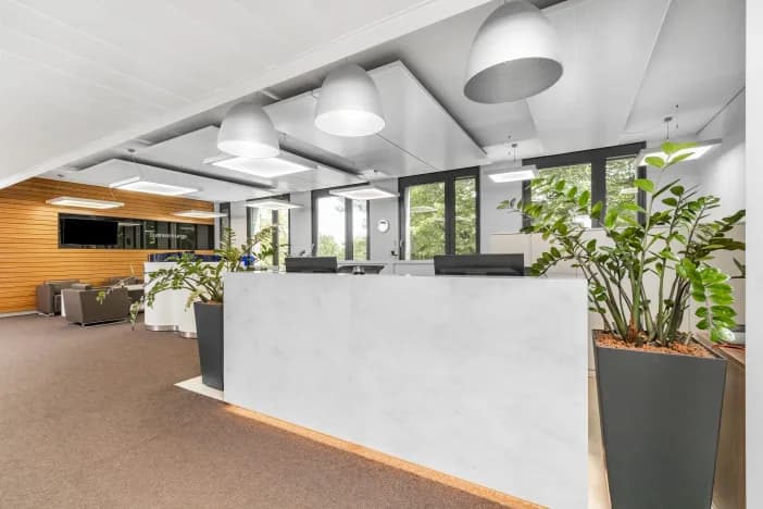 Regus Munich Theresienhoehe interior photo 3