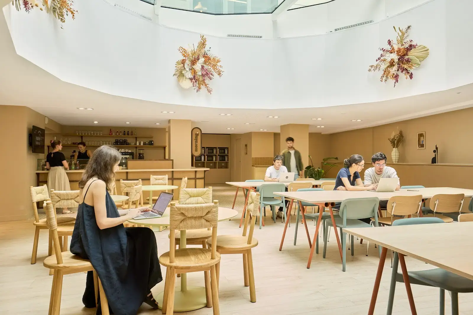 Morning, Général Foy interior photo 11