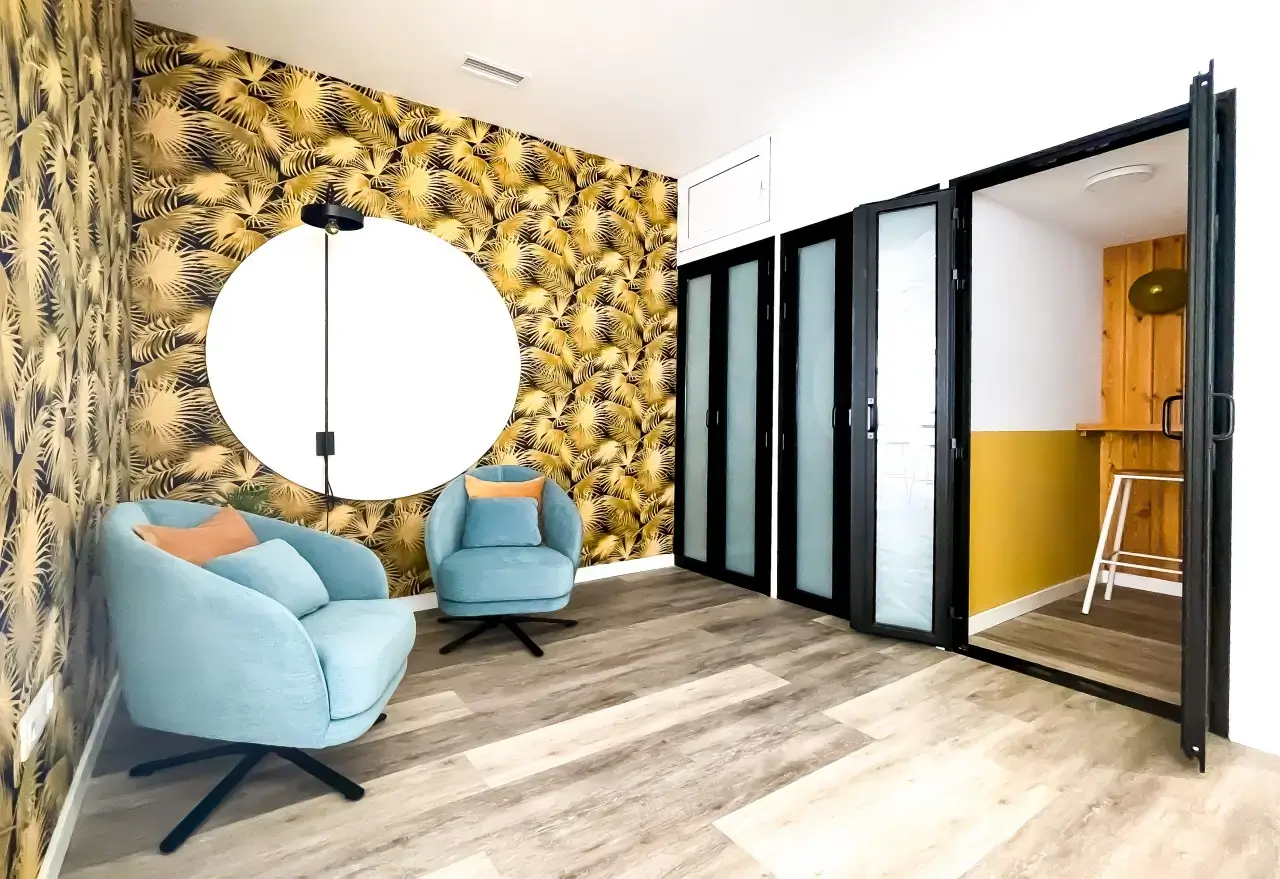 Coliving and Surfing interior photo 8