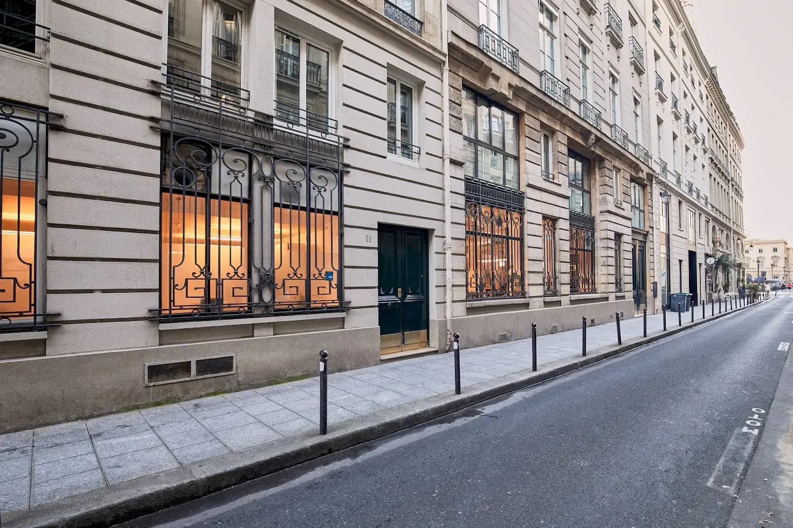 Morning, Victoires interior photo 3