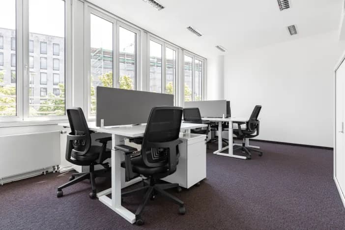 Regus Munich Maximilianstrasse 35a interior photo 7