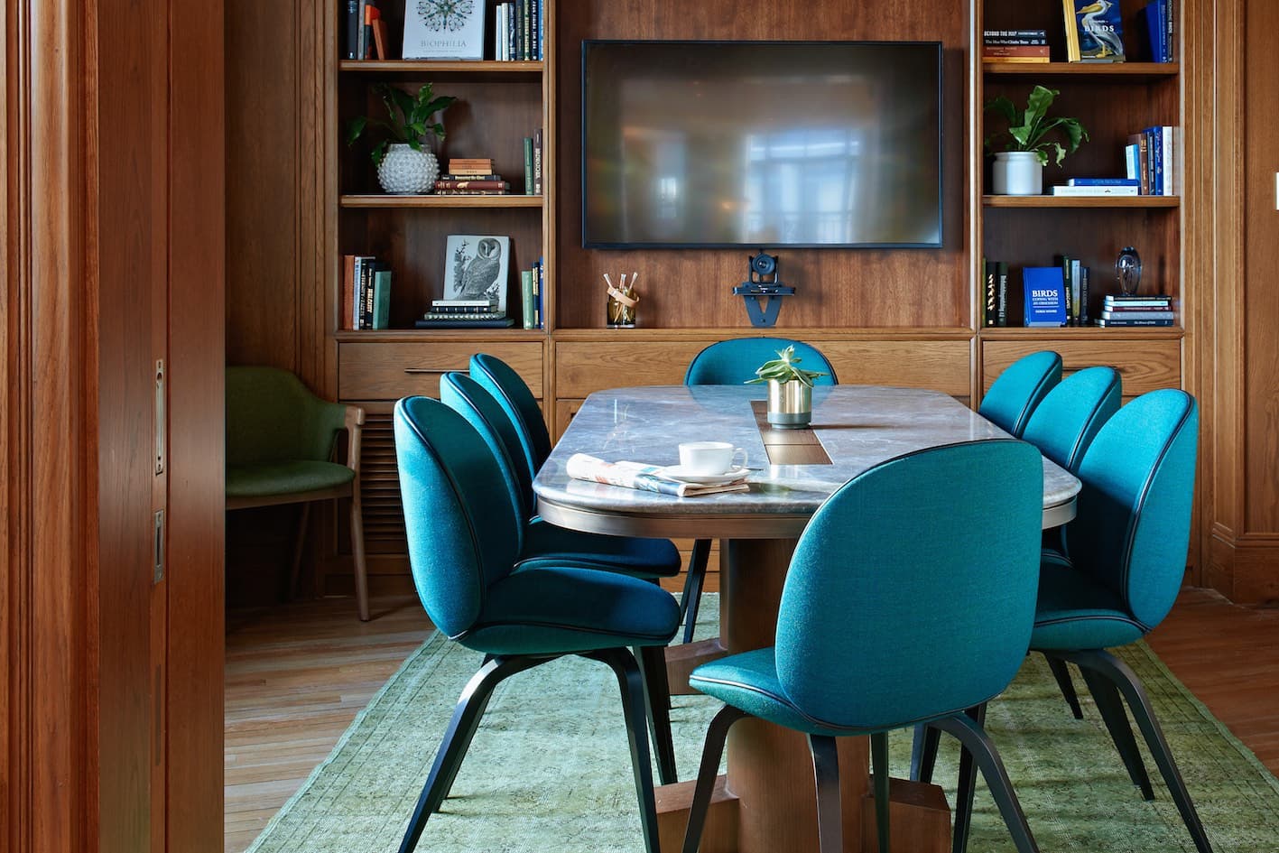 Mortimer House by Maslow's interior photo 3