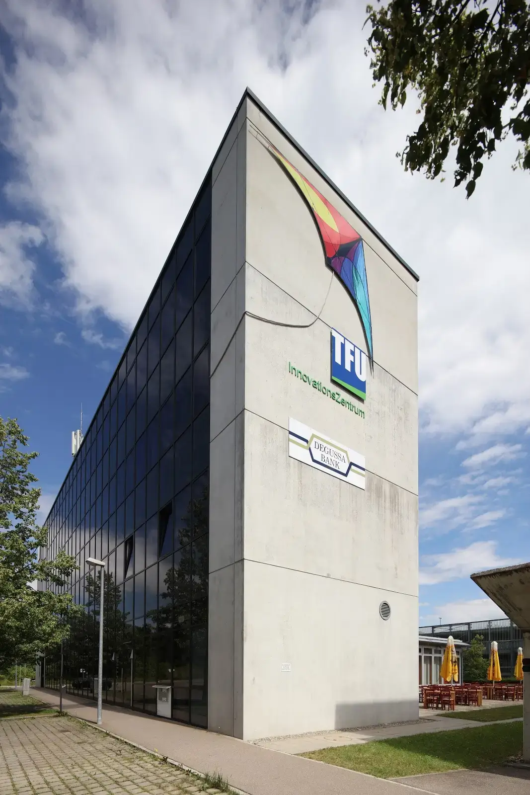 Regus Ulm Lise-Meitner-Straße 13 interior photo 3