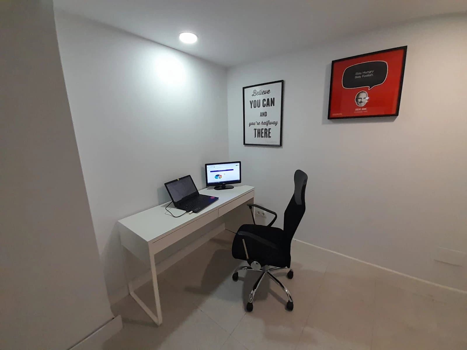 Imaguru Startup Hub Madrid interior photo 7