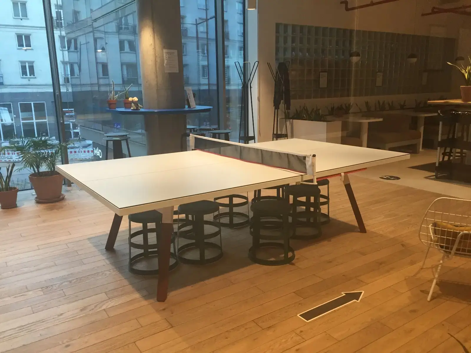 WeWork Krucza 50 interior photo 15