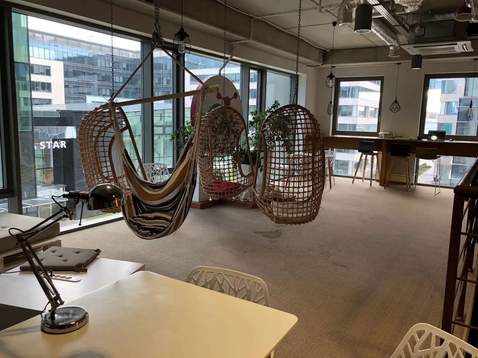 O4 Four interior photo 2