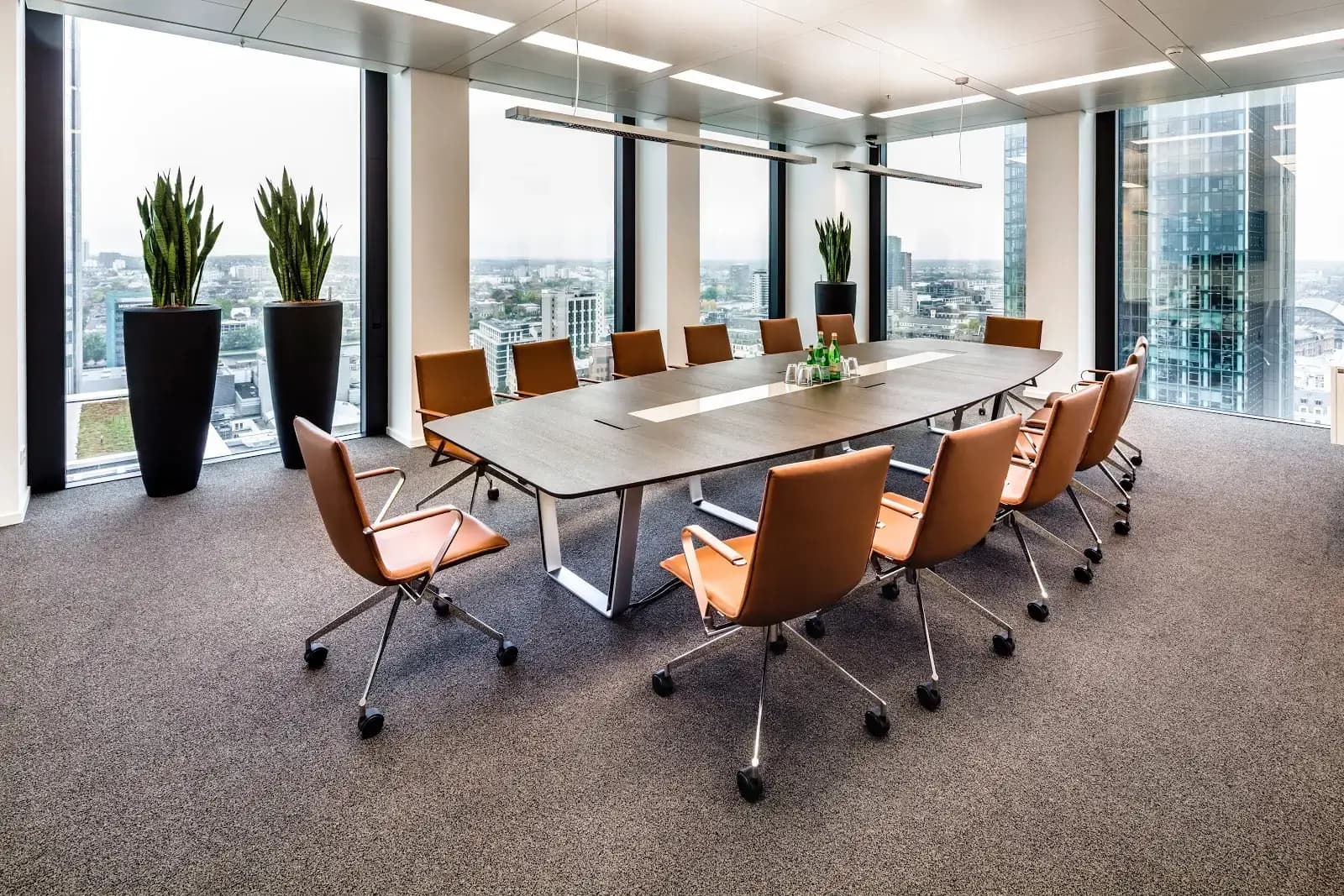 CONTORA Office Solutions · Frankfurt · Taunusturm interior photo 2