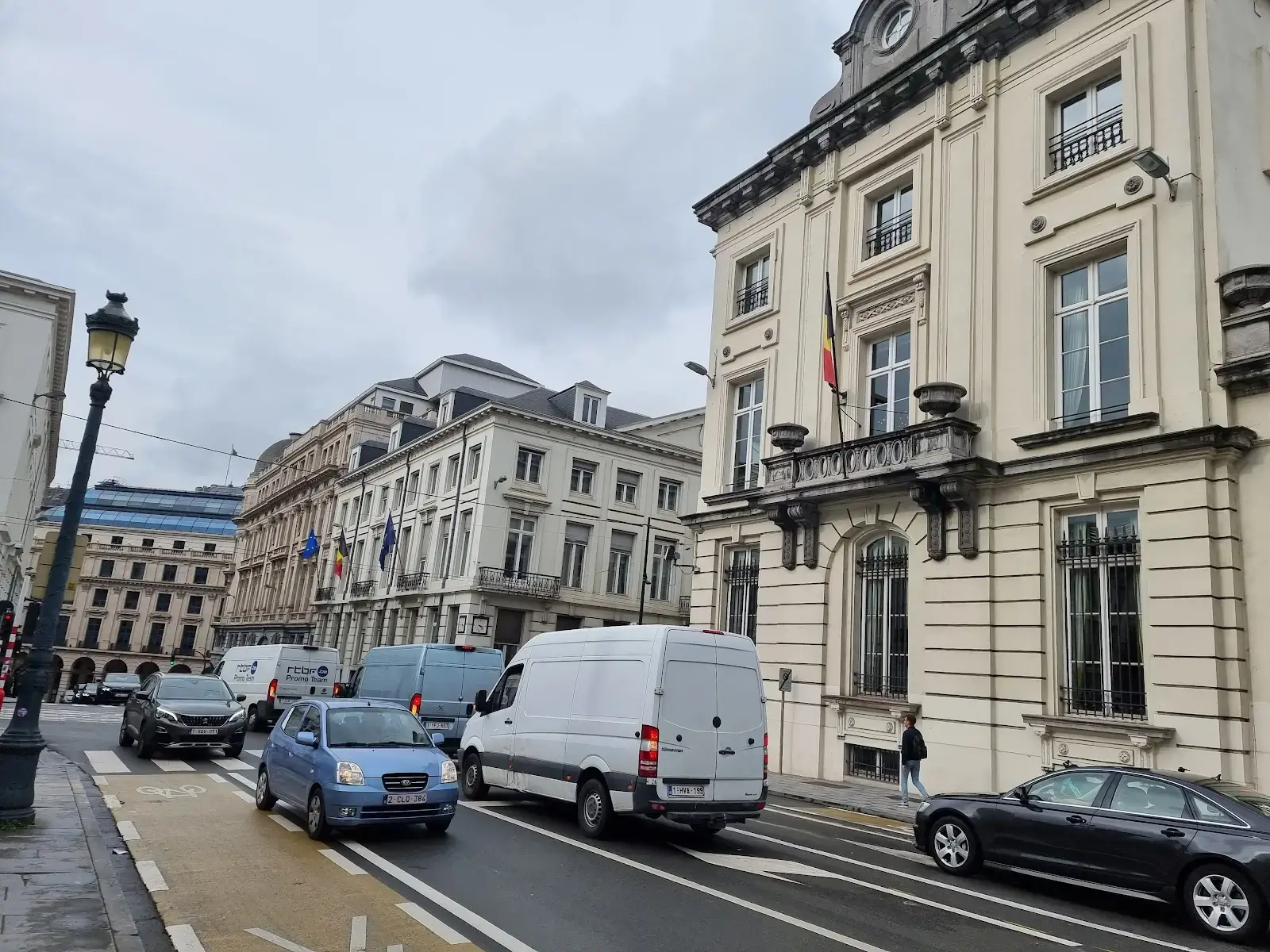 Tribes Brussels Central Station interior photo 10