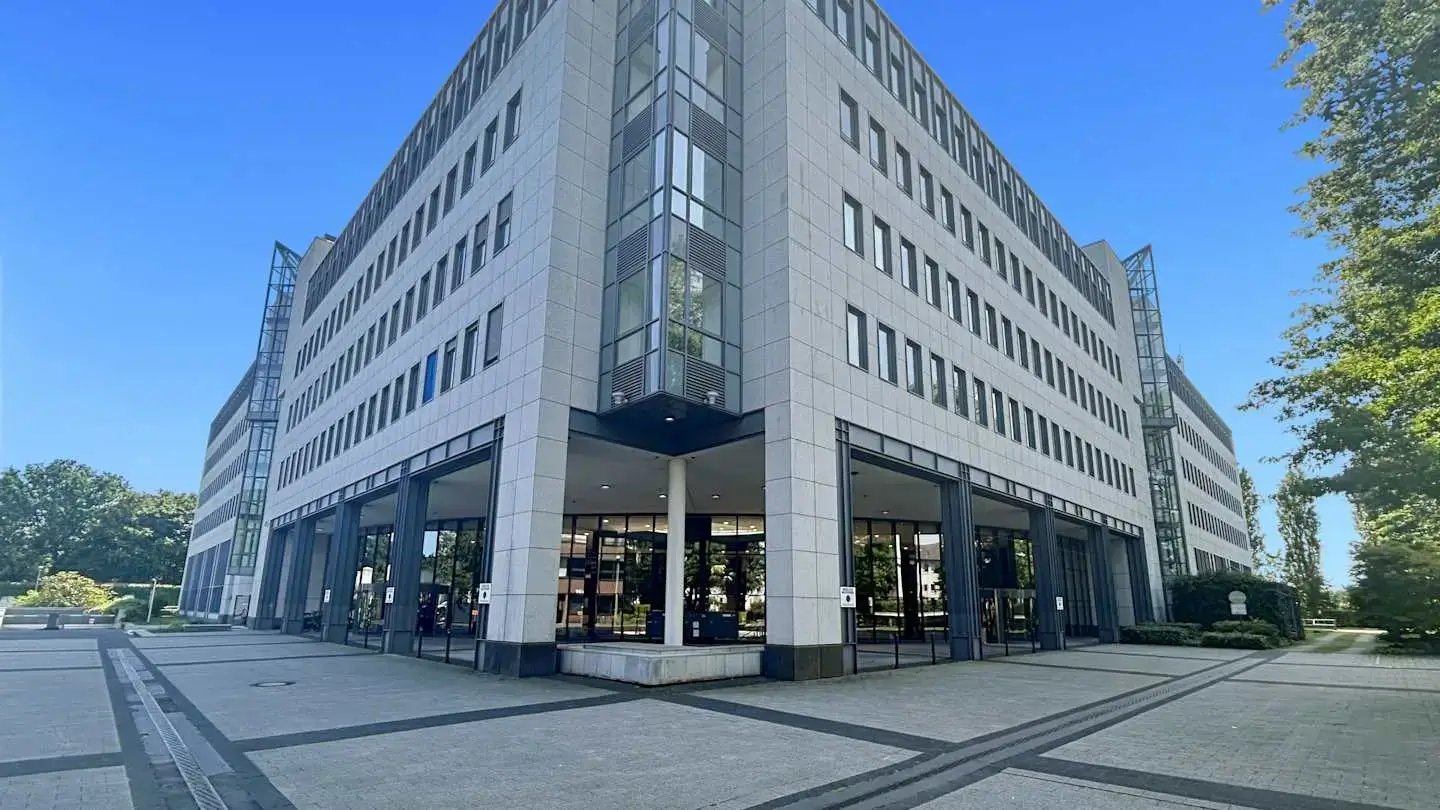Regus Ratingen Kaiserswerther Straße interior photo 3