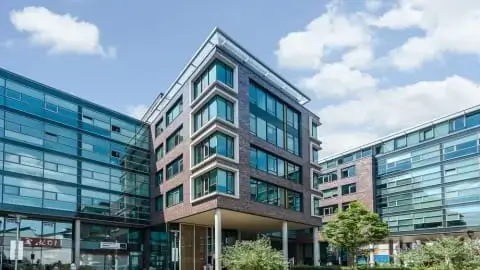 Regus Frankfurt AOC Hanauer Landstraße interior photo 11