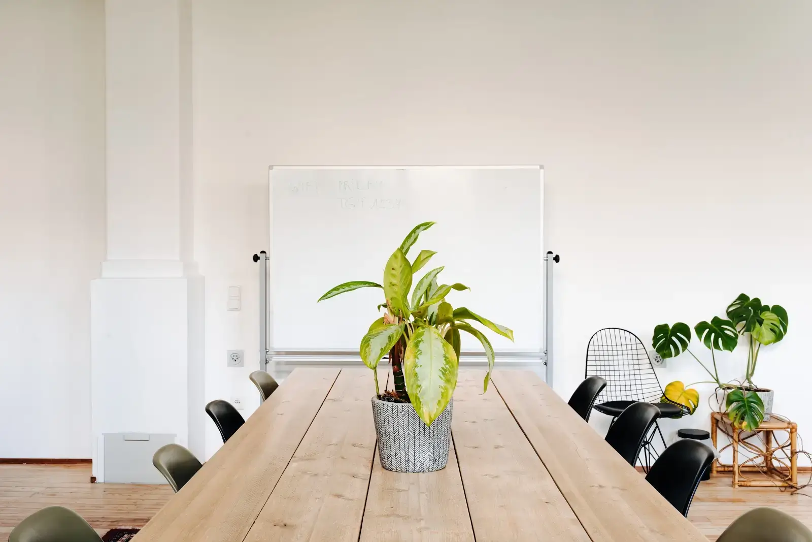 Friday Cowork interior photo 7