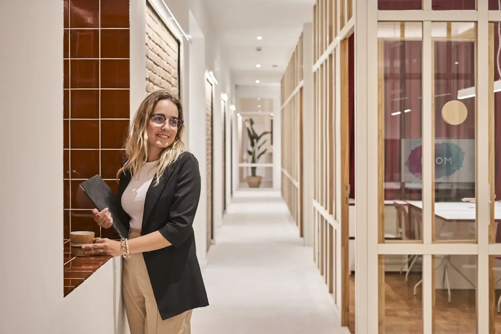 Coworking LOOM Plaza Catalunya interior photo 5