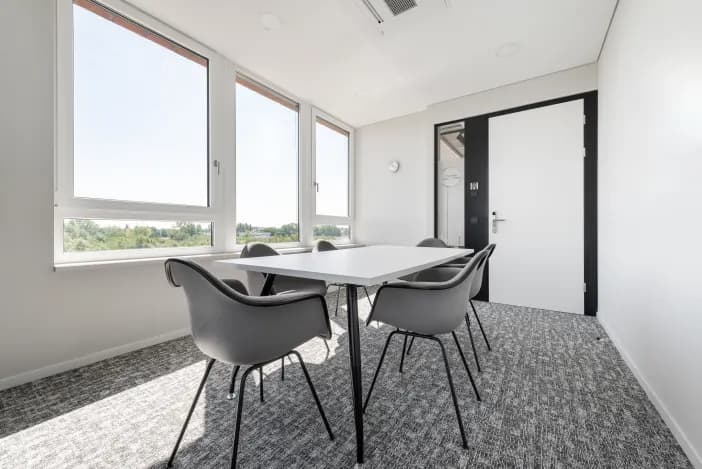 Regus Hamburg Veritaskai interior photo 2