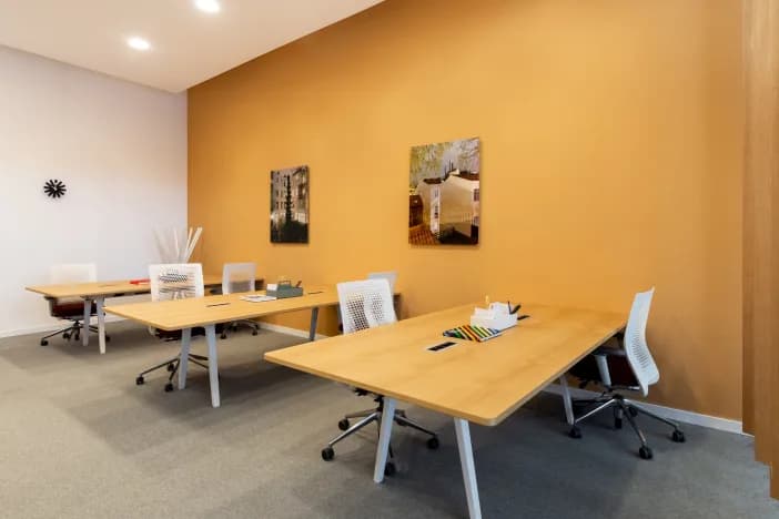 Regus Hamburg Veritaskai interior photo 5