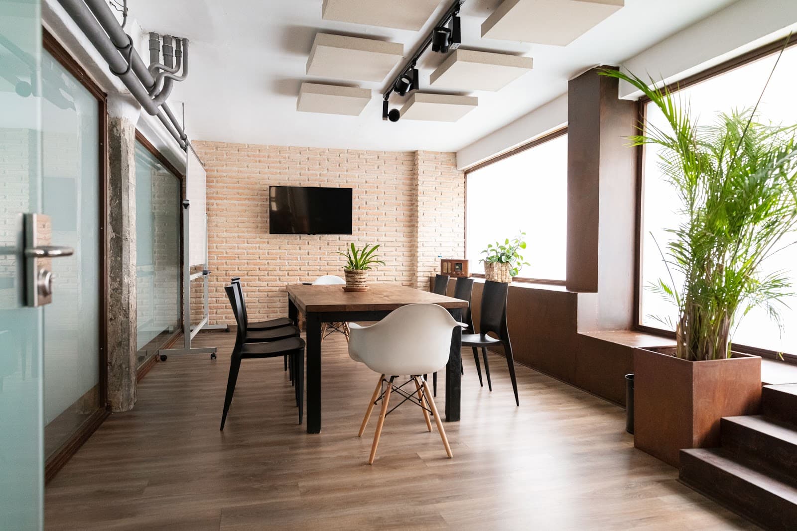 MODO Coworking interior photo 2