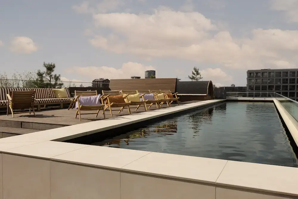 beyond Republica Campus interior photo 4