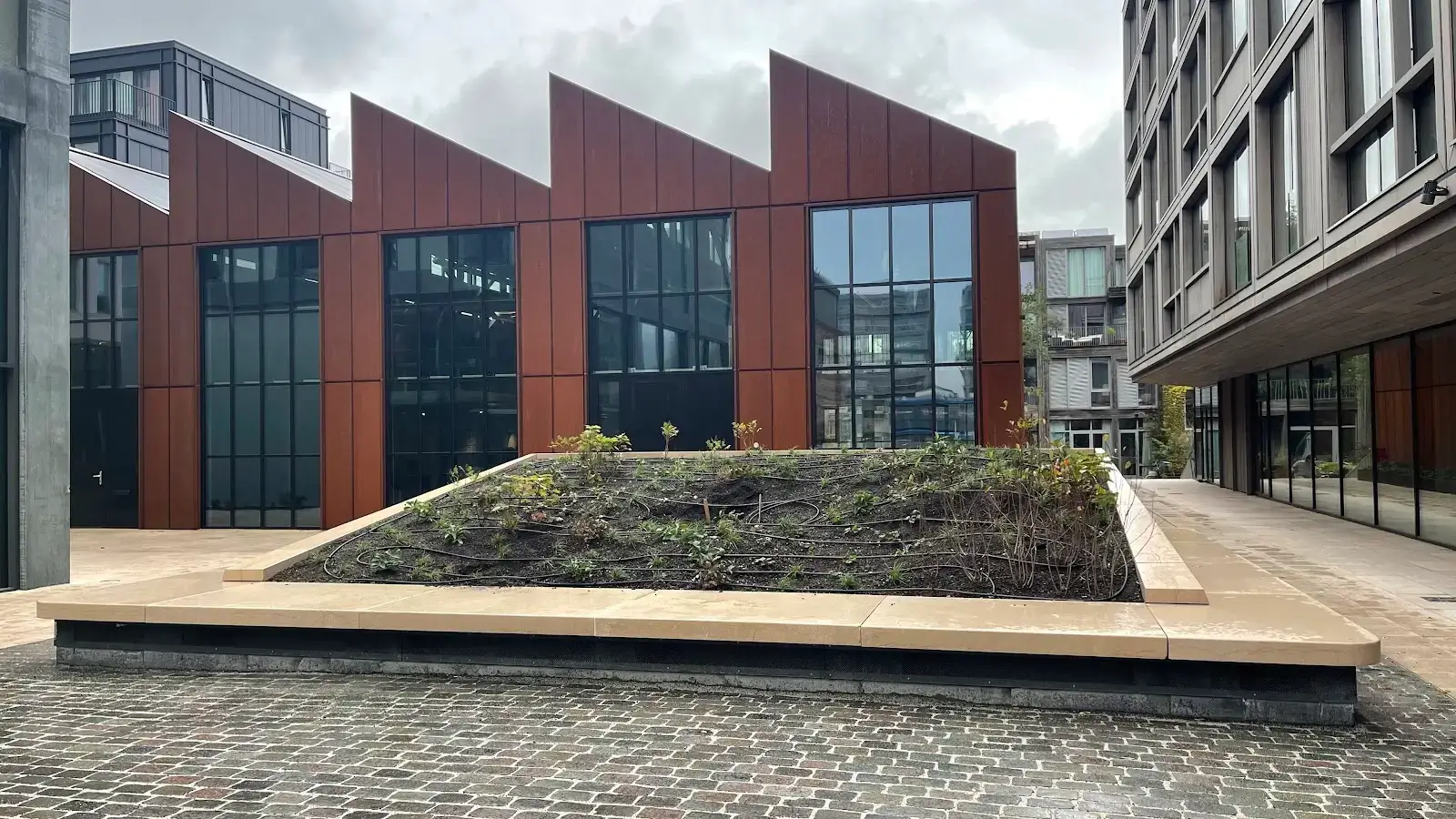 beyond Republica Campus interior photo 10