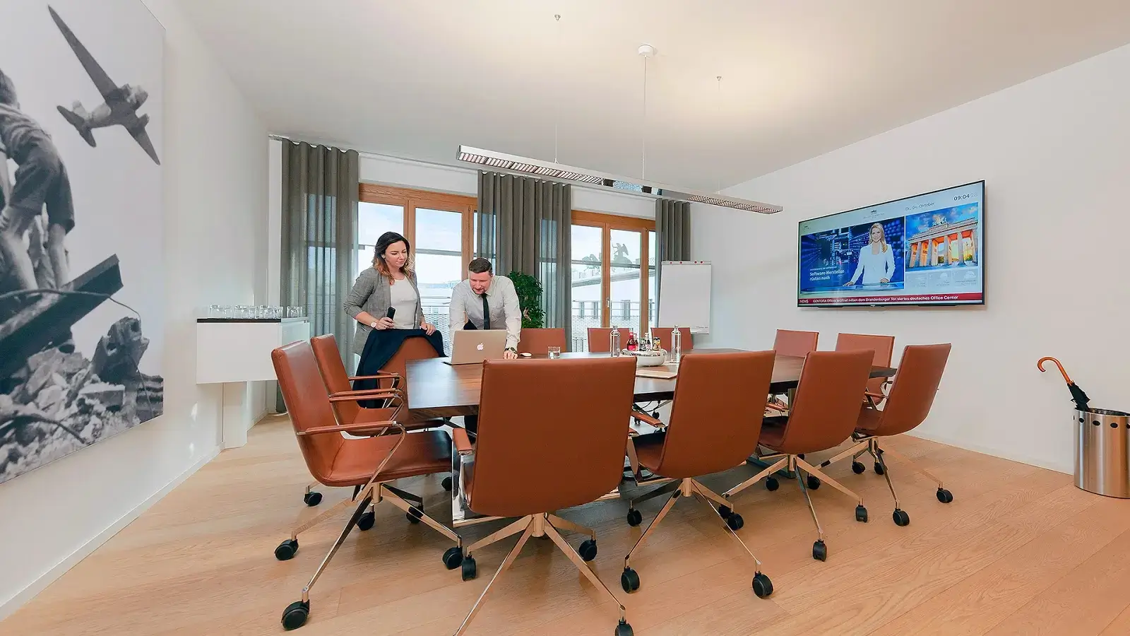 CONTORA Office Solutions · Berlin · Brandenburger Tor interior photo 7