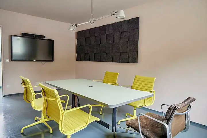 THE ODDS | Coworking & Studios For Rent interior photo 8