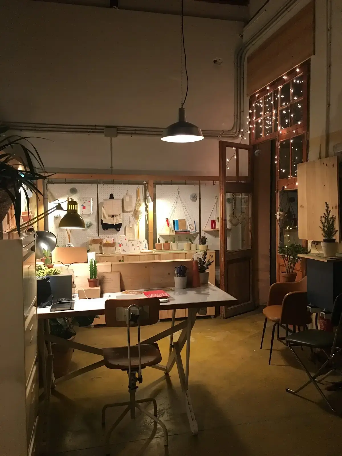 GARDEN :: coworking space + atelier interior photo 3