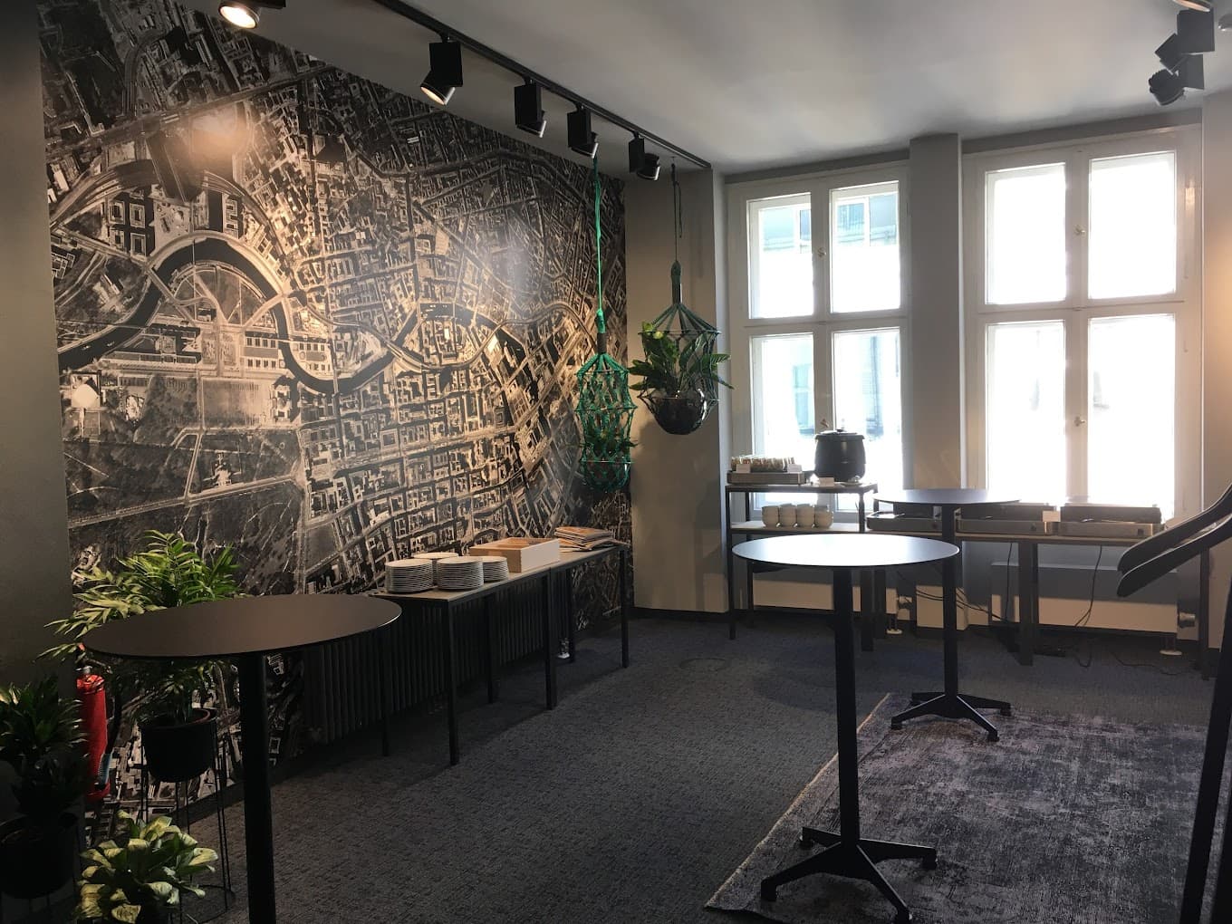 Design Offices Berlin Unter den Linden interior photo 4