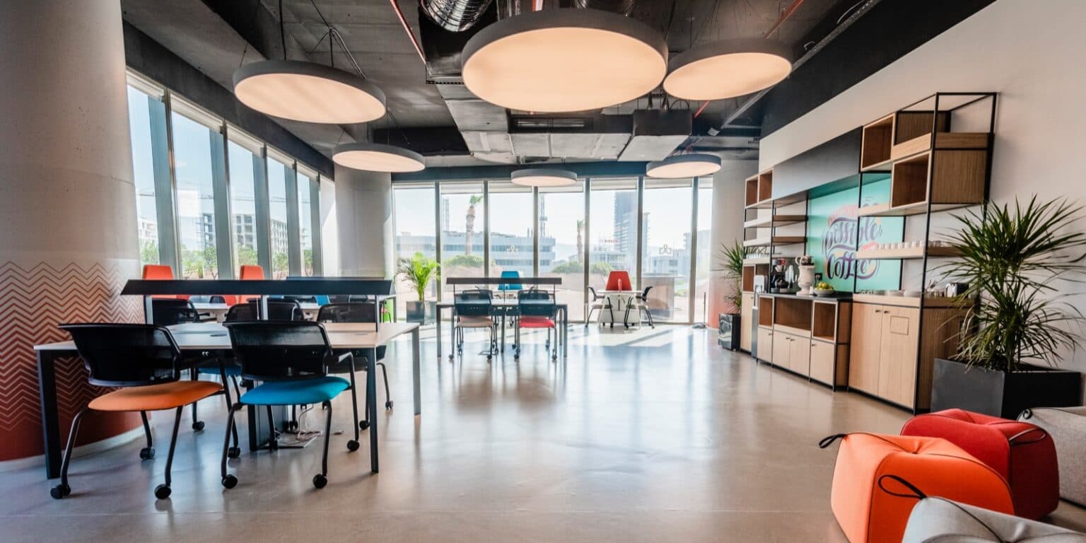 Workinton Bayraklı Tower interior photo 6