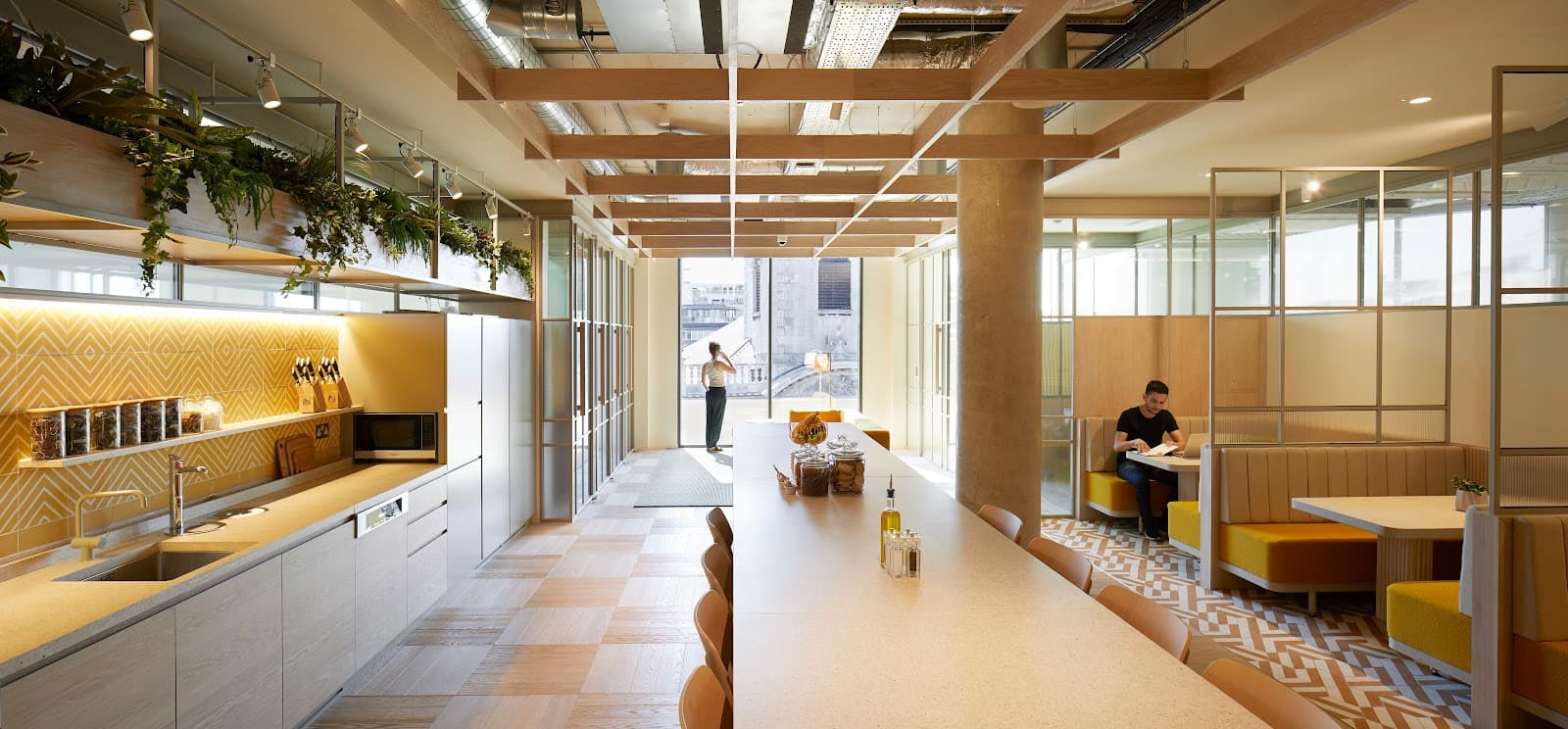 Fora 180 Borough High Street interior photo 5