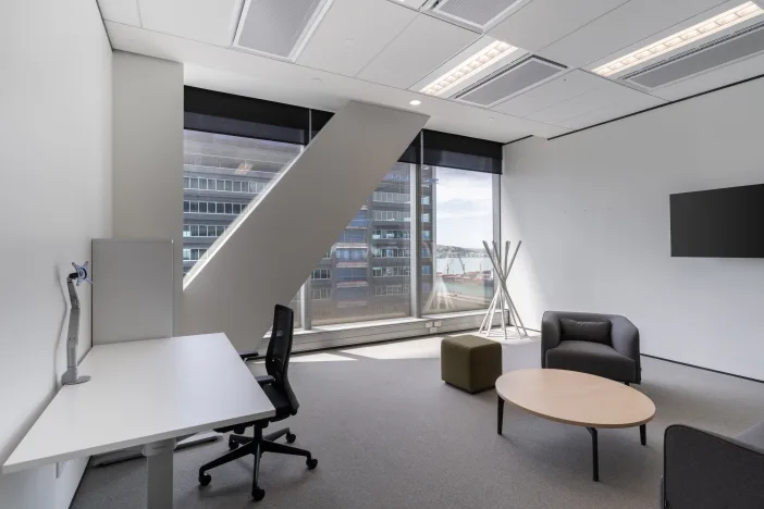 Signature by Regus Dusseldorf Königsallee 2b interior photo 5