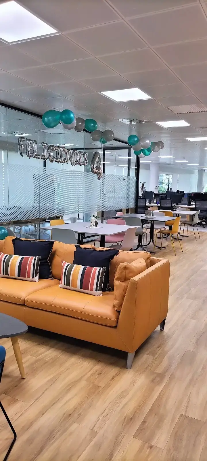 Coworking LOOM Eucalipto interior photo 2