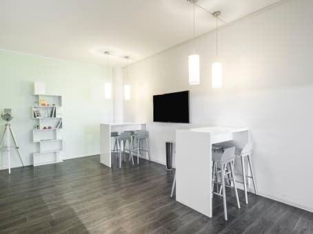 Regus Eschborn Business Park interior photo 3